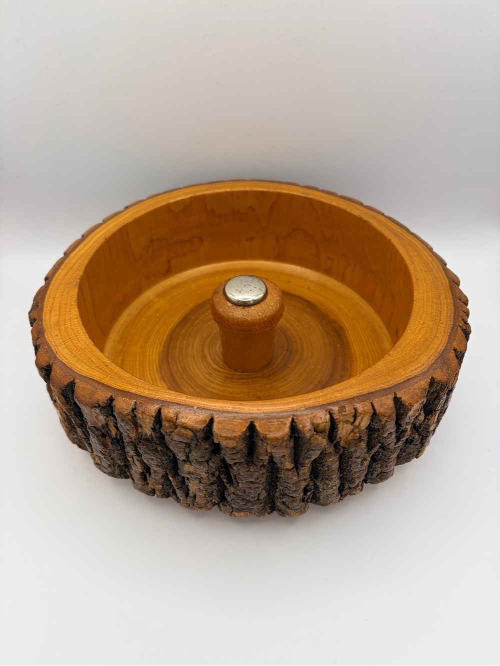 Mid-Century Ellwood Rusticware Bark Edge Turned Wood Bowl with Center Post 1950s
